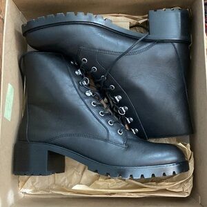 Brand new Madewell heeled lace-up leather boots 8